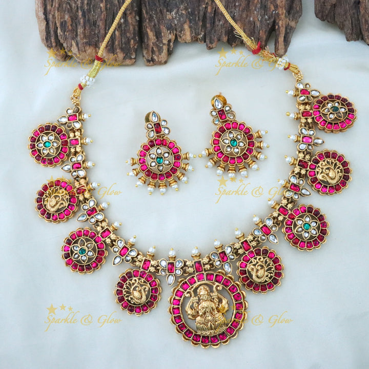 Radiant Gold Temple Necklace Set - Festive Glamour