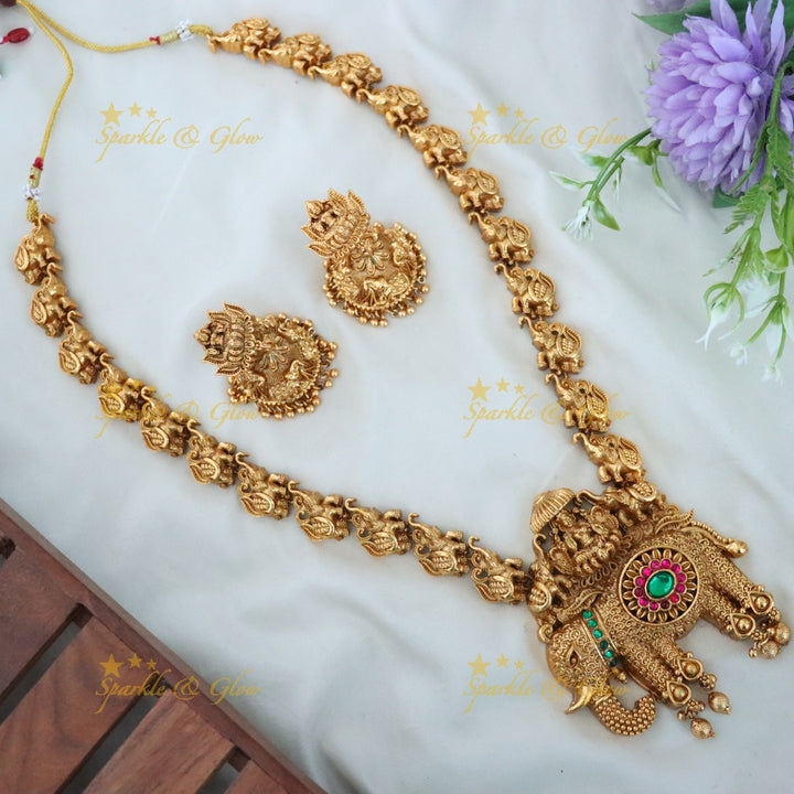 Exquisite Gold-Toned Necklace Set for Weddings & Festivals