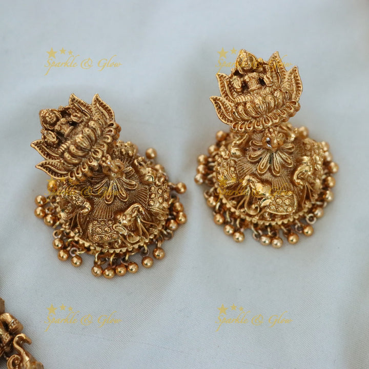 Exquisite Gold-Toned Necklace Set for Weddings & Festivals