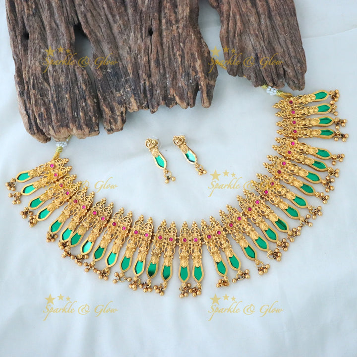 Exquisite Kerala Gold-Plated Short Necklace