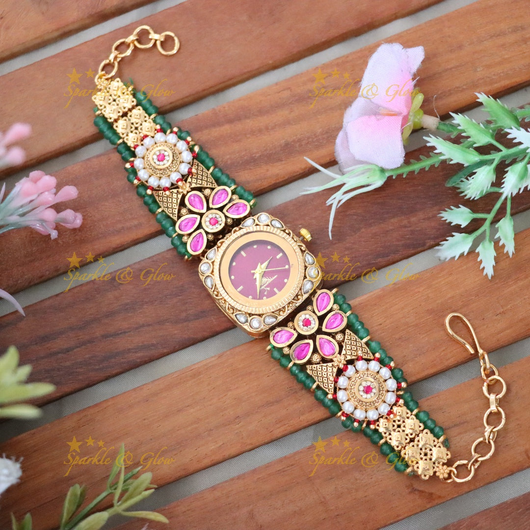 Exquisite Gold-Plated Heritage Bracelet Watch