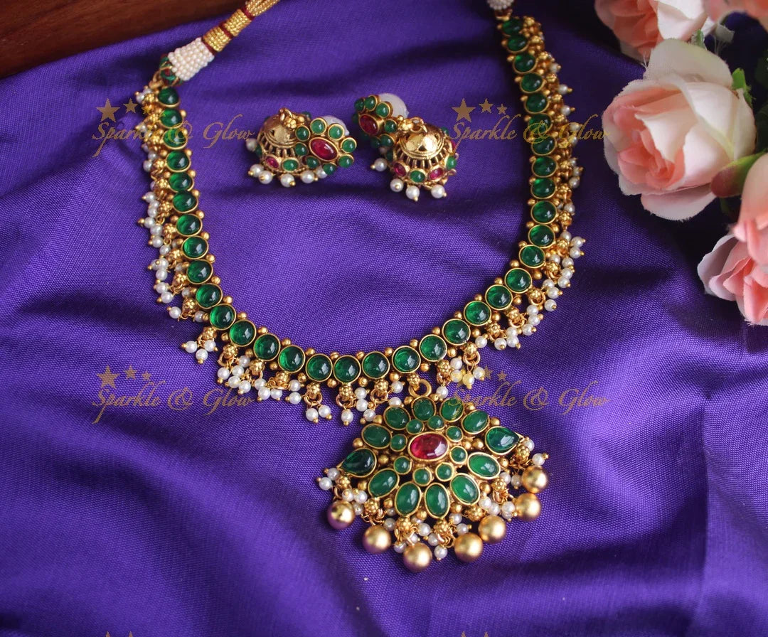 Gold alike Kemp Adigai - Green - Pearl - Sparkle and Glow