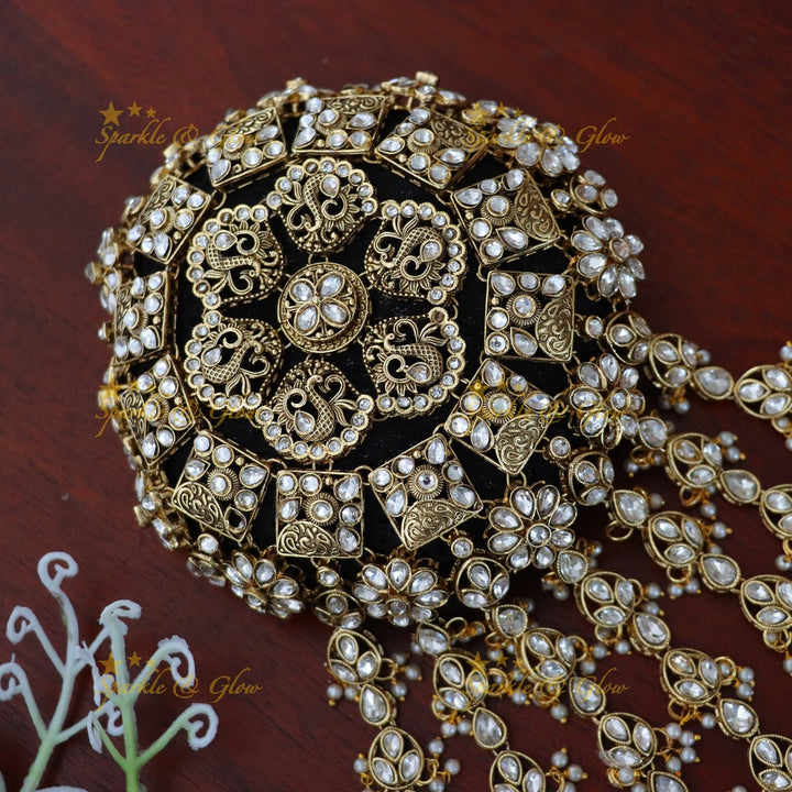 Elegant Gold Pearl Hair Bun Jewelry for Weddings