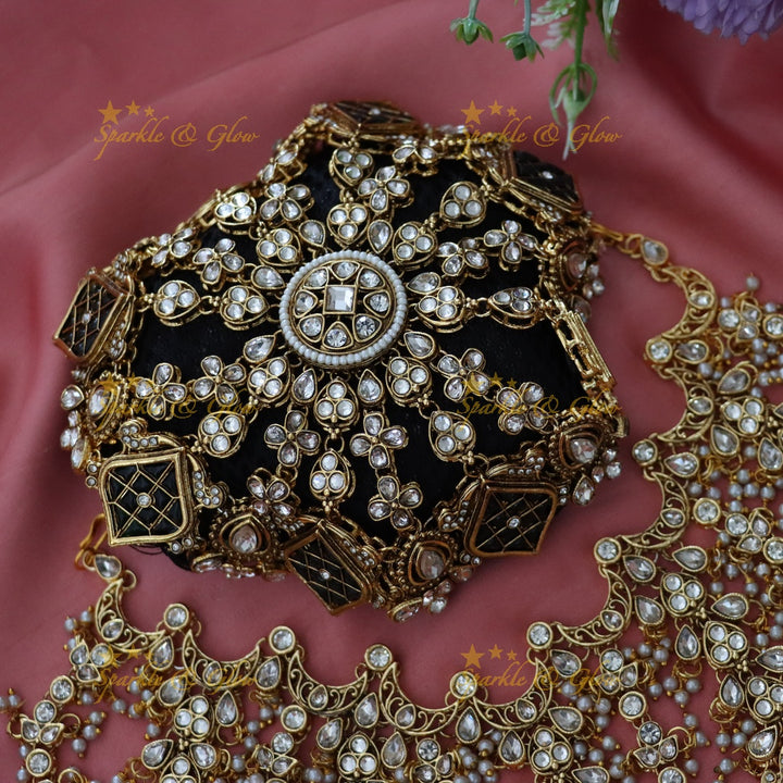 Exquisite Gold-Plated Hair Bun Accessory for Weddings