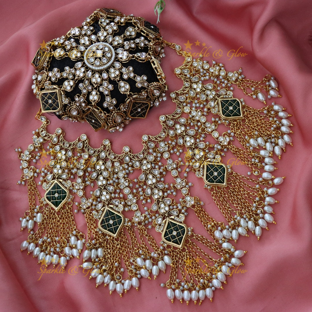 Exquisite Gold-Plated Hair Bun Accessory for Weddings