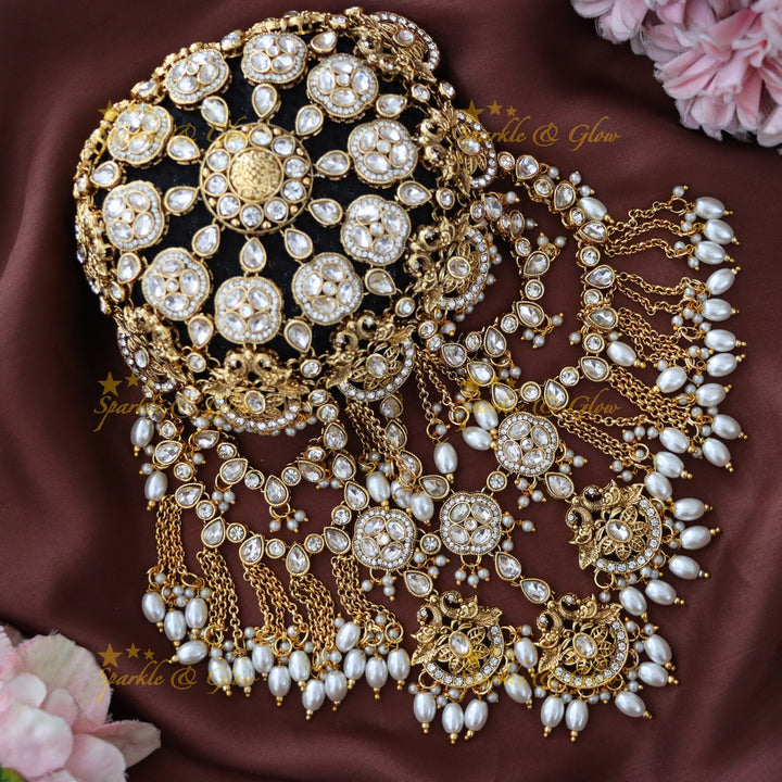 Elegant Gold Bun Accessory for Wedding Hairstyles