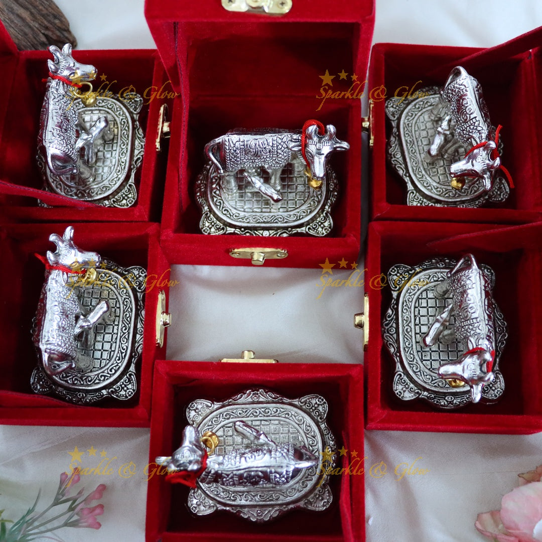 Elegant Silver Cow Idols for Decor & Gifting | Sparkle & Glow