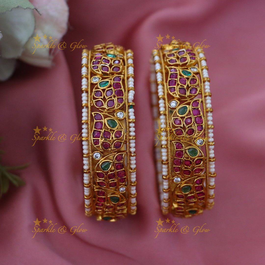 Exquisite Gold Screw Bangles for Festive Celebrations