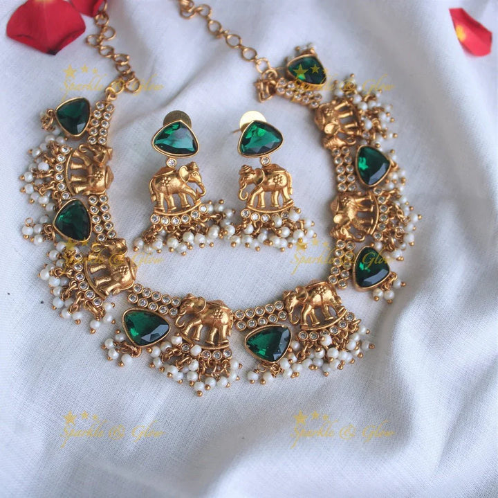 Gold alike Elephant gutta pusalu stone necklace - Pastel Green - Sparkle and Glow