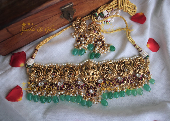 Gold alike Nagas Peacock choker with Green beads