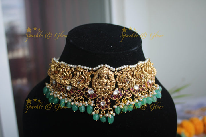 Gold alike Nagas Peacock choker with Green beads