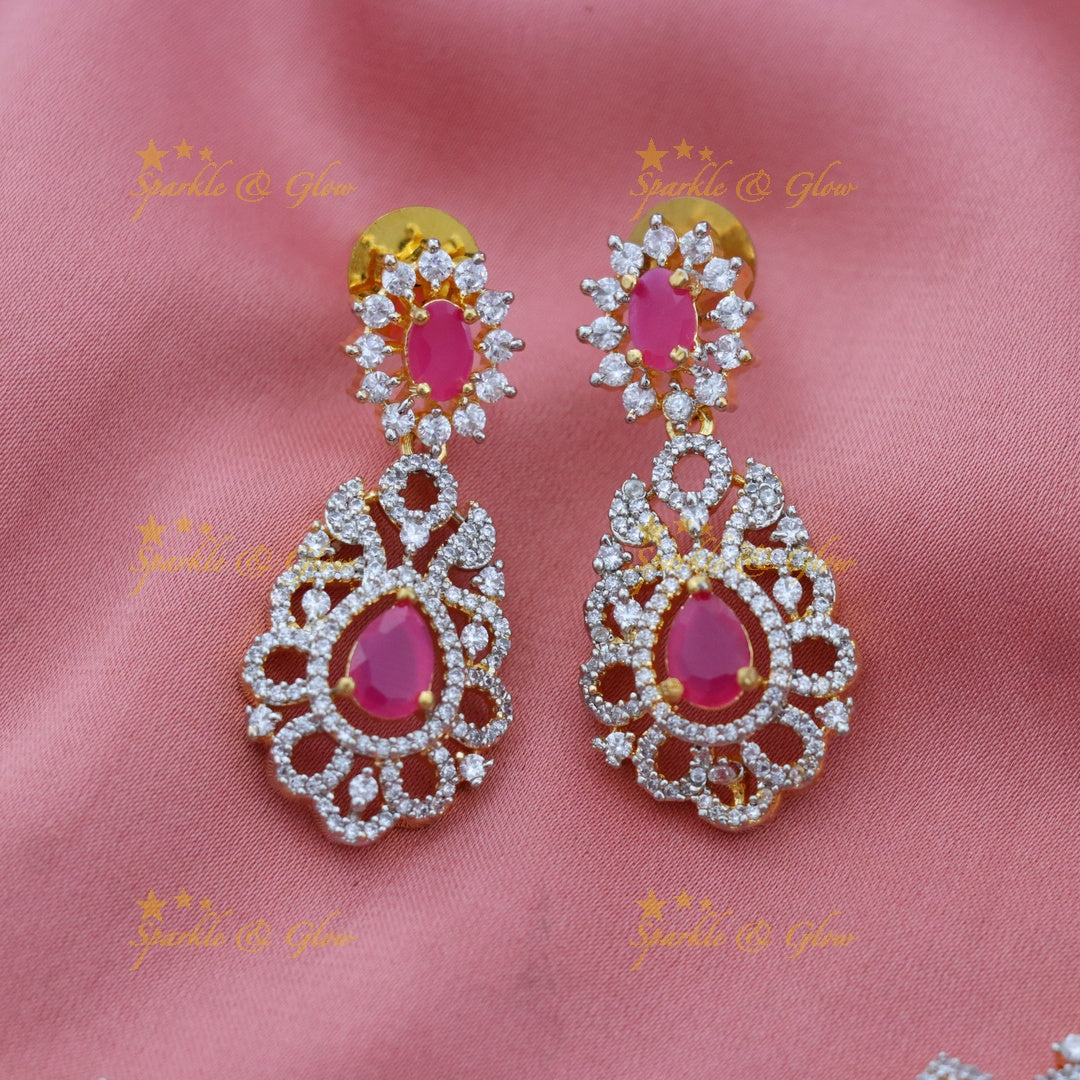 Exquisite Short American Diamond Necklace for Brides