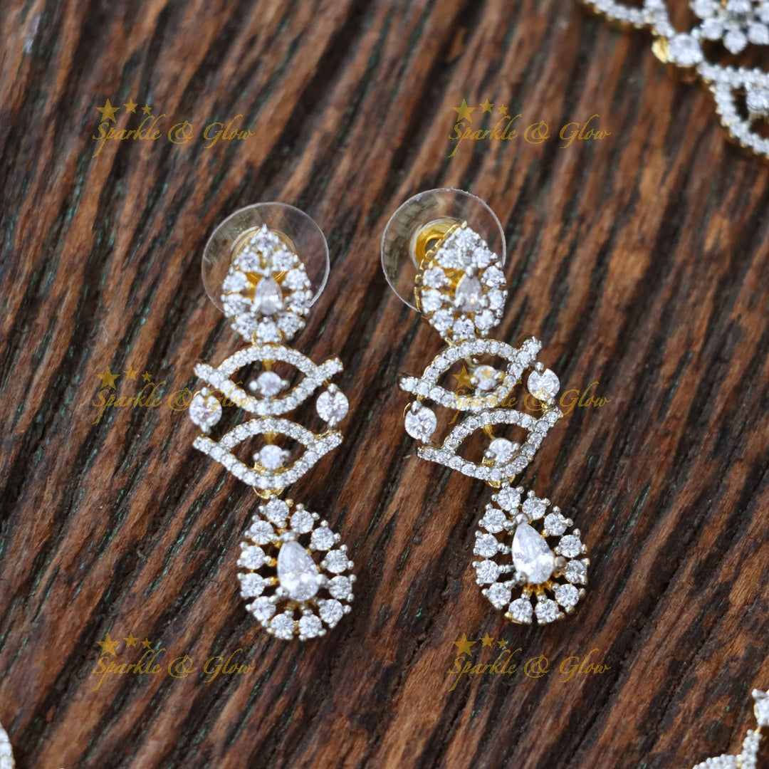 Radiant American Diamond Necklace for Weddings