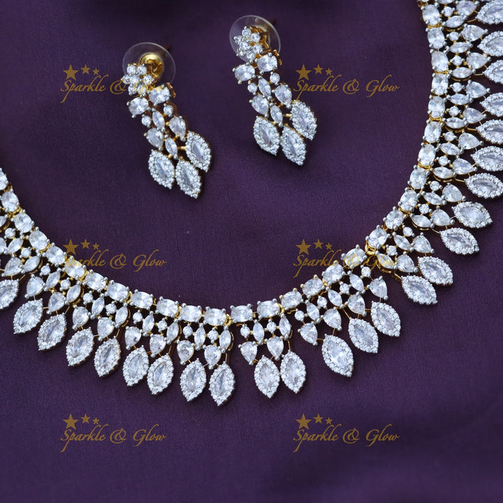 Exquisite Sparkling Necklace Set for Weddings