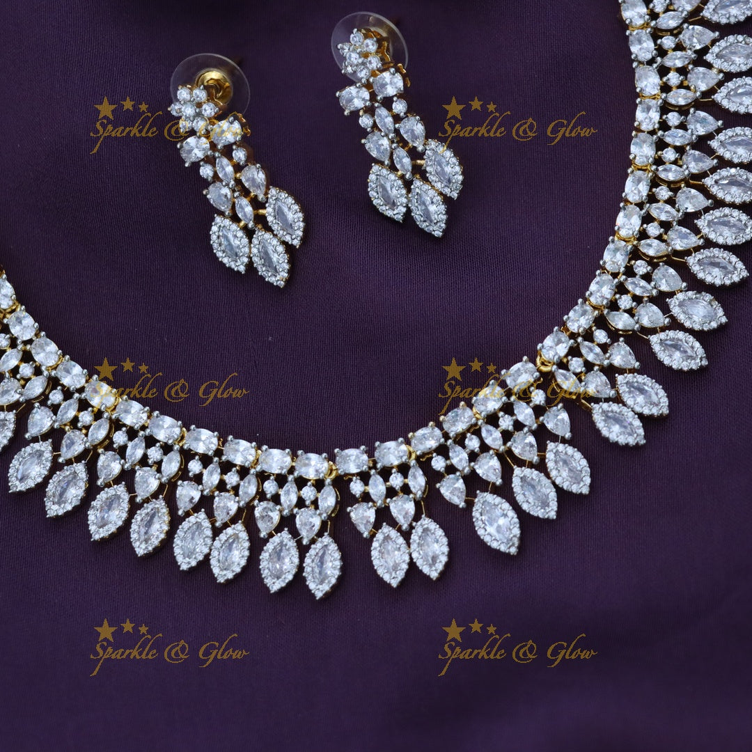 Exquisite Sparkling Necklace Set for Weddings