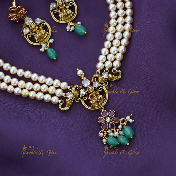 Exquisite Pearl and Gold Temple Choker Necklace Set