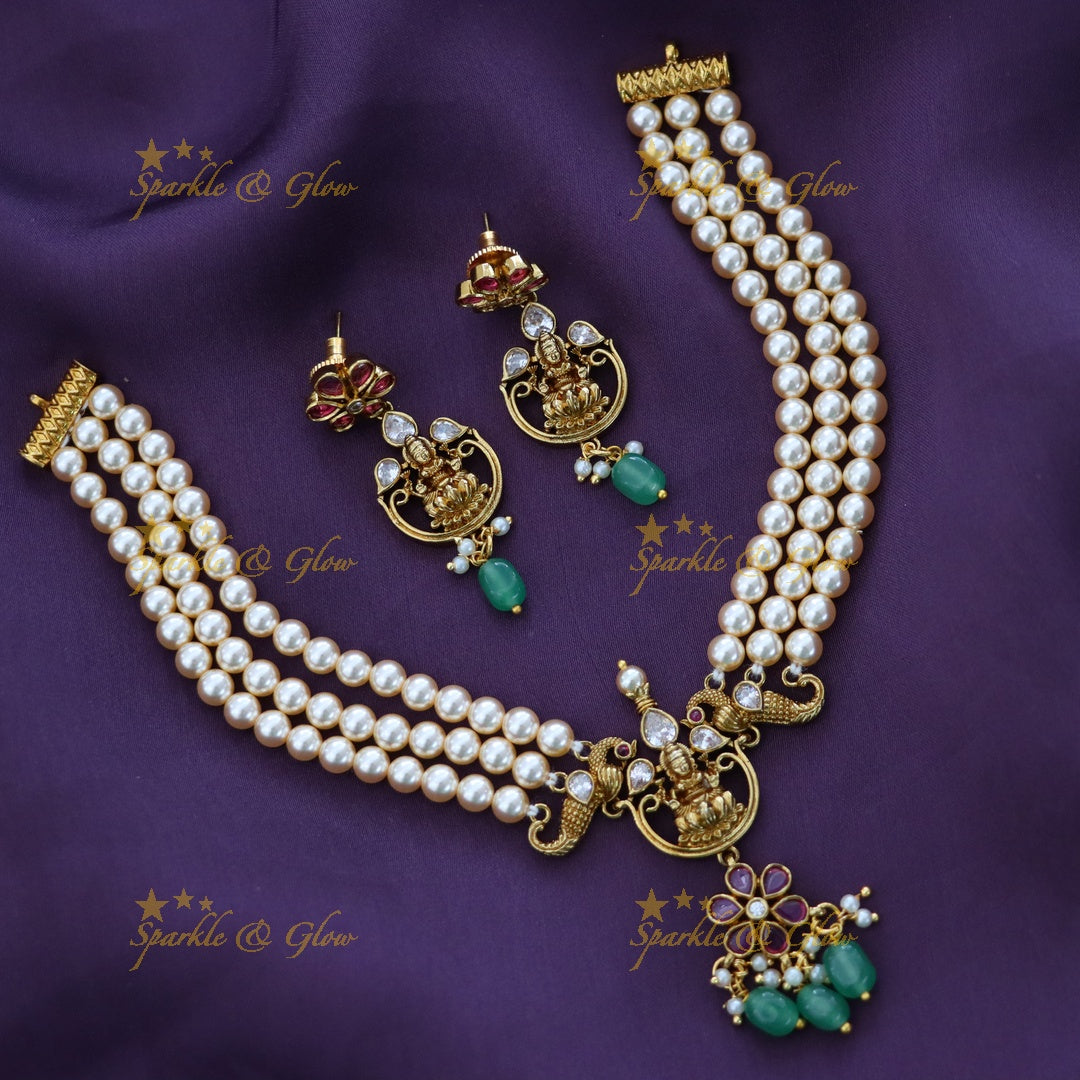 Exquisite Pearl and Gold Temple Choker Necklace Set