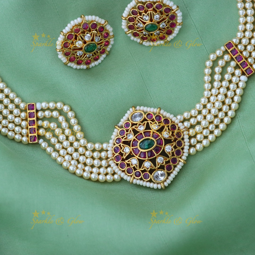 Elegant Gold Pearl Choker Necklace for Weddings