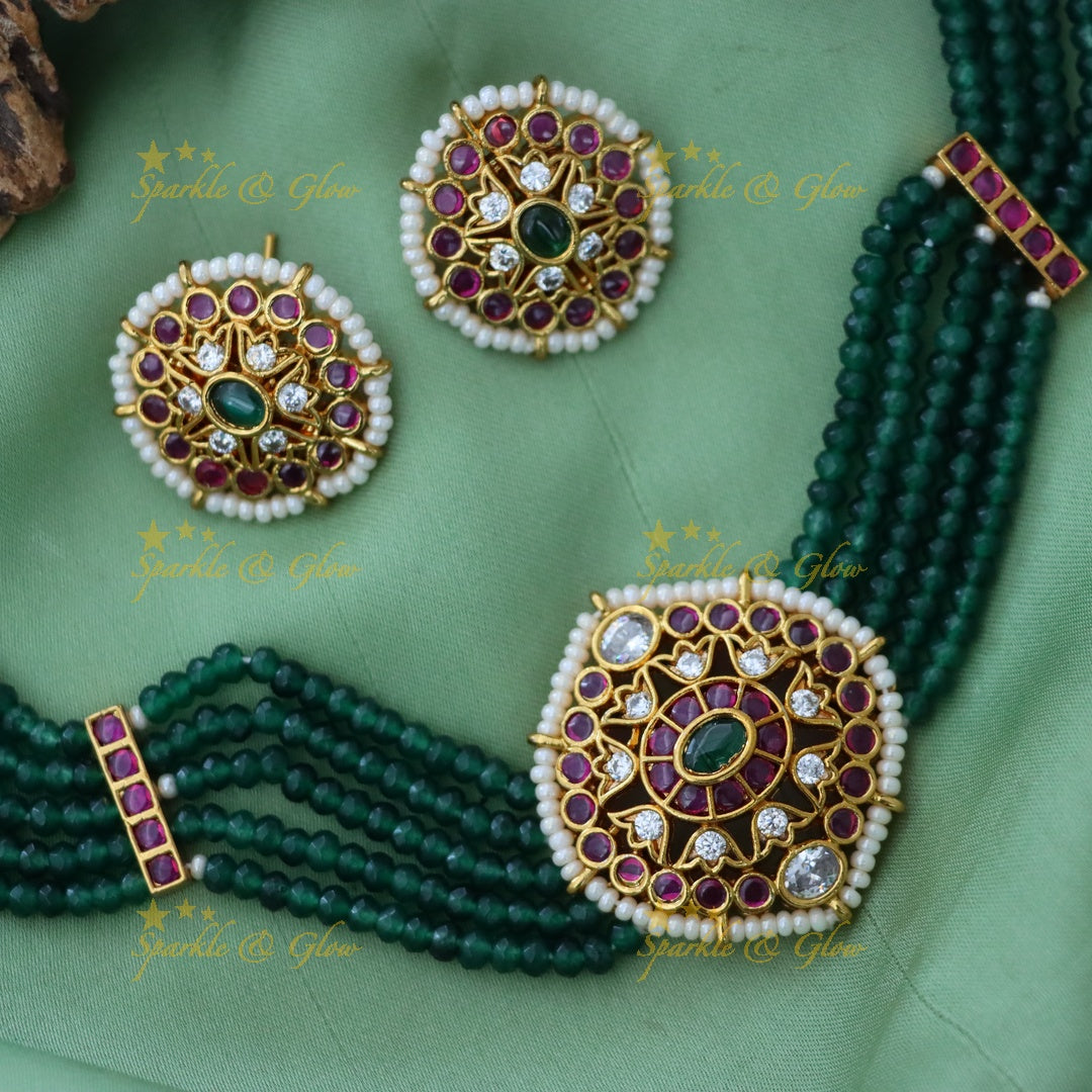 Elegant Gold Pearl Choker Necklace for Weddings