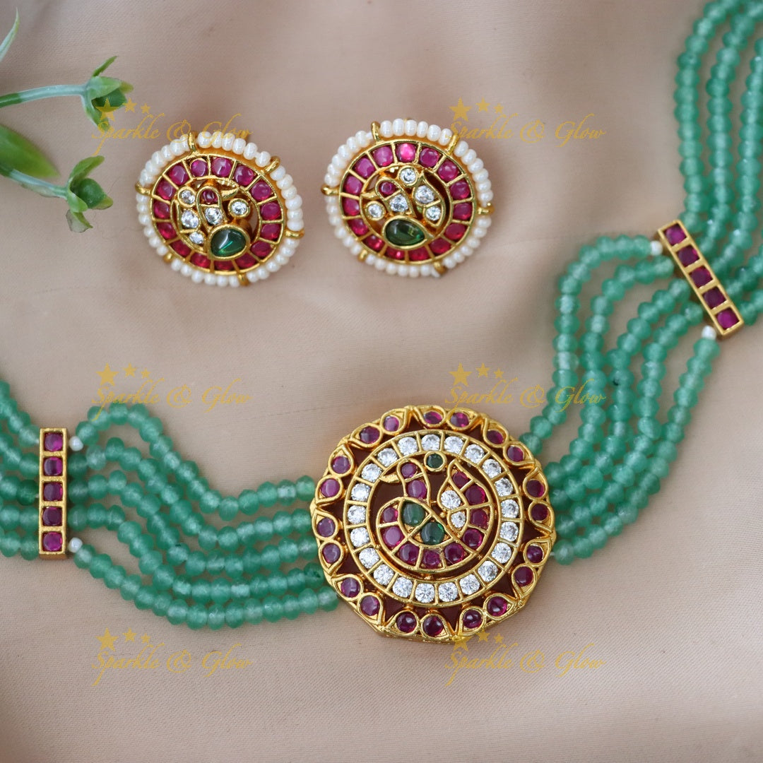 Elegant Pearl & Gold Choker Necklace for Weddings