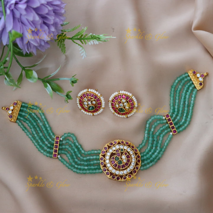 Elegant Pearl & Gold Choker Necklace for Weddings