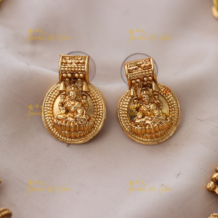 Exquisite Gold Temple Bridal Necklace Set