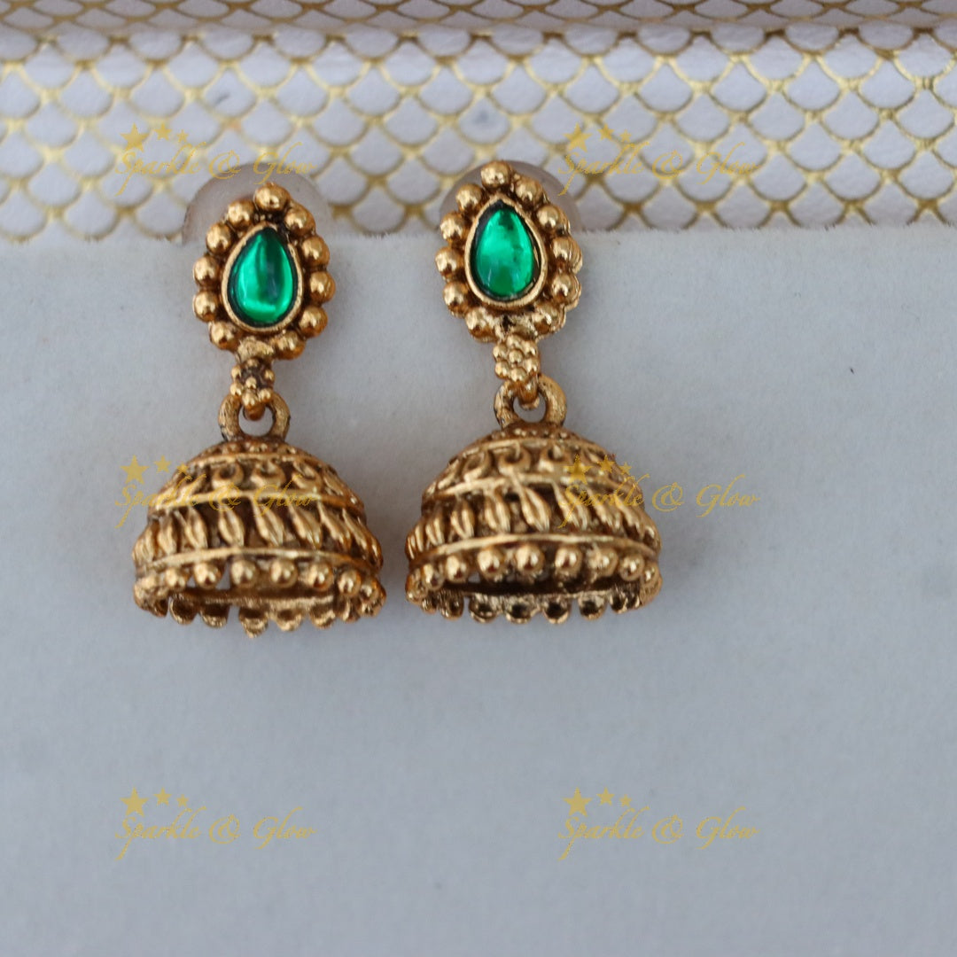 Exquisite Gold Choker Necklace Set for Weddings & Festivities