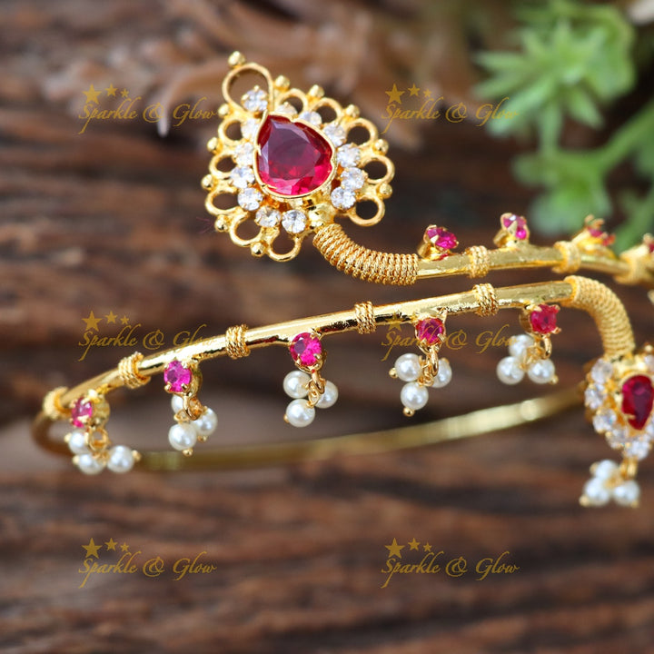 Exquisite Gold Vanki Bangle - Premium Imitation Jewelry