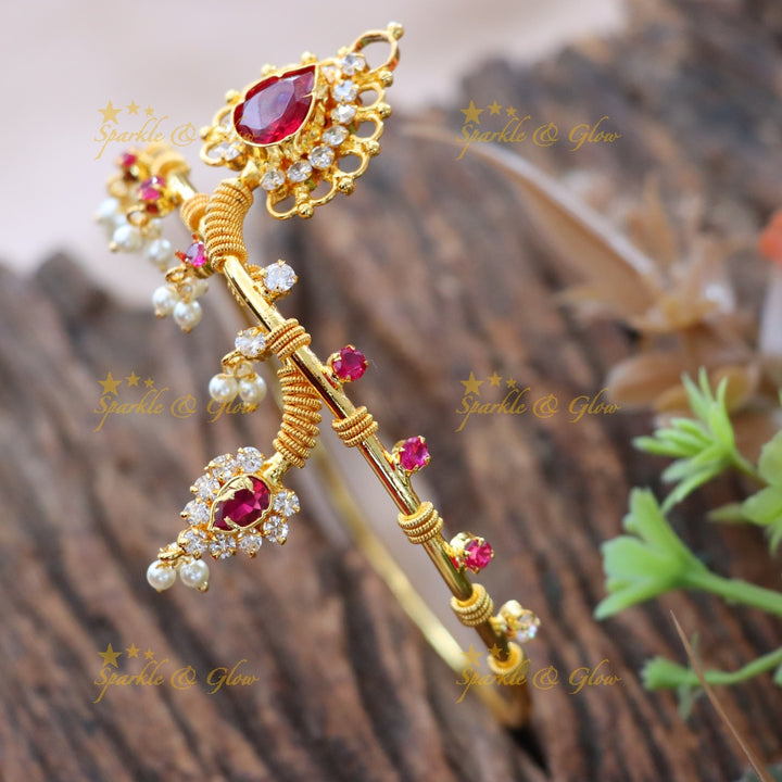 Exquisite Gold Vanki Bangle - Premium Imitation Jewelry