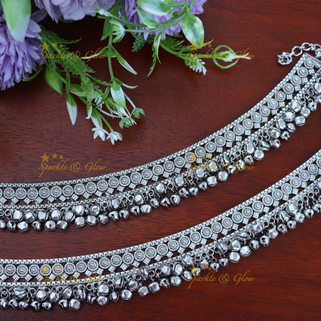 Enchanting Silver Bridal Anklets for Unforgettable Moments