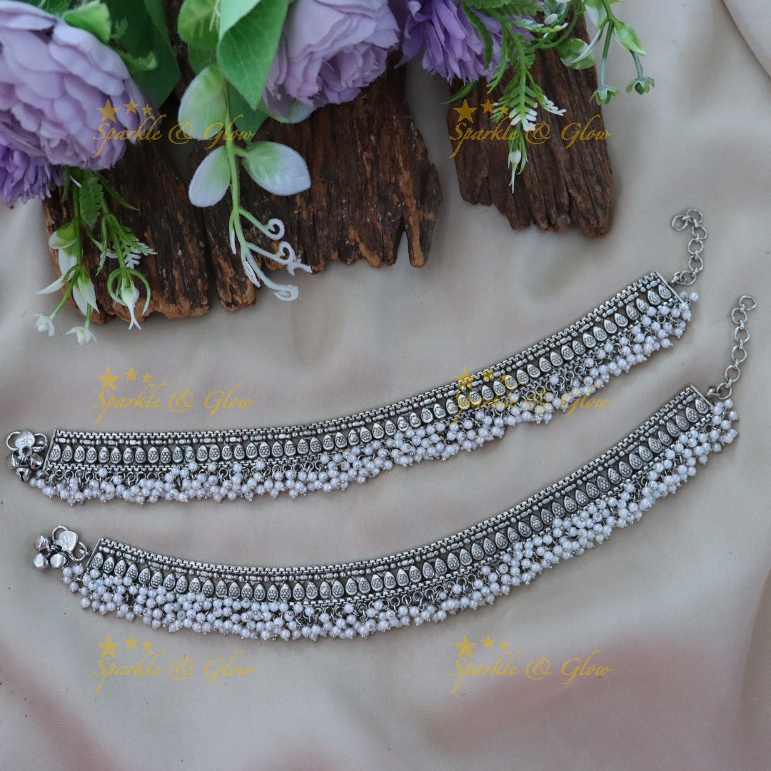 Elegant Silver Pearl Anklet for Weddings & Festivities