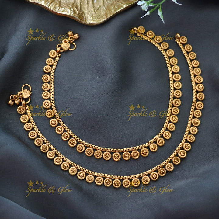 Exquisite Gold-Plated Anklets for Weddings