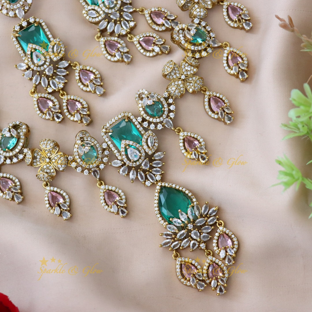 Exquisite Gemstone Short Necklace Set - Sparkle & Glow