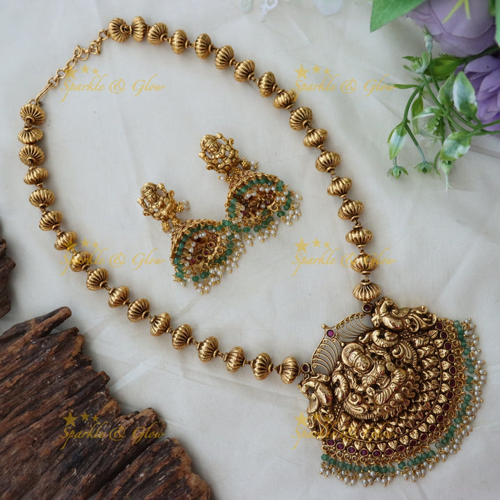 Elegant Temple Necklace Set for Wedding Glamour