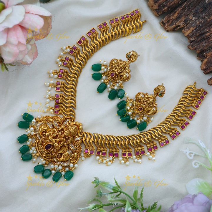 Elegant Indian Jadau Necklace for Weddings & Festive Occasions