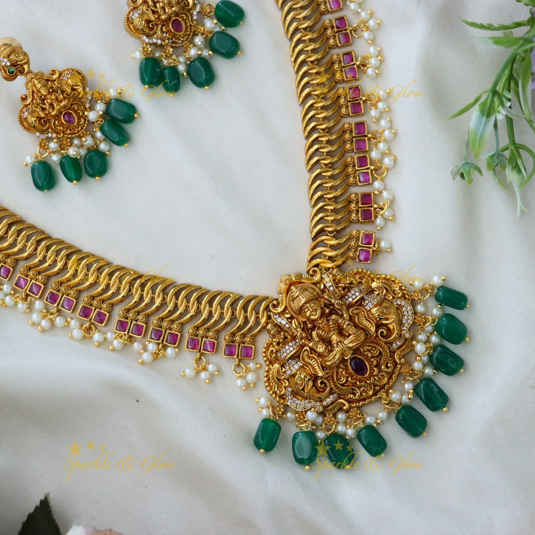 Elegant Indian Jadau Necklace for Weddings & Festive Occasions