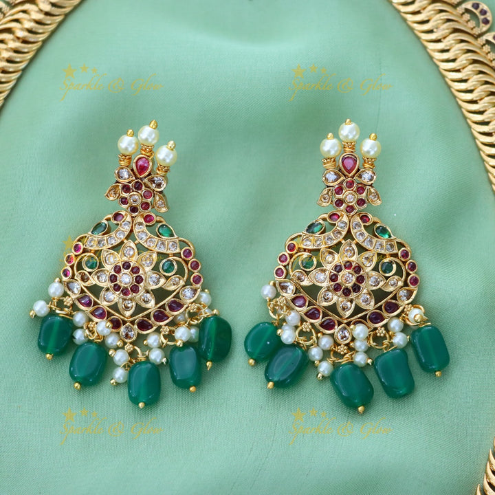 Exquisite Gold Jadau Necklace Set for Festive Bliss