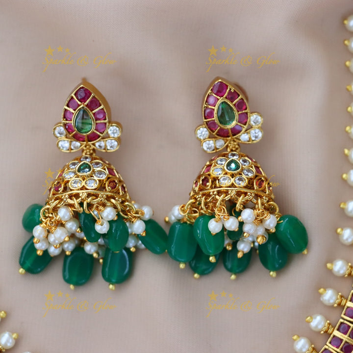 Gorgeous Gold Jadau Necklace Set for Weddings