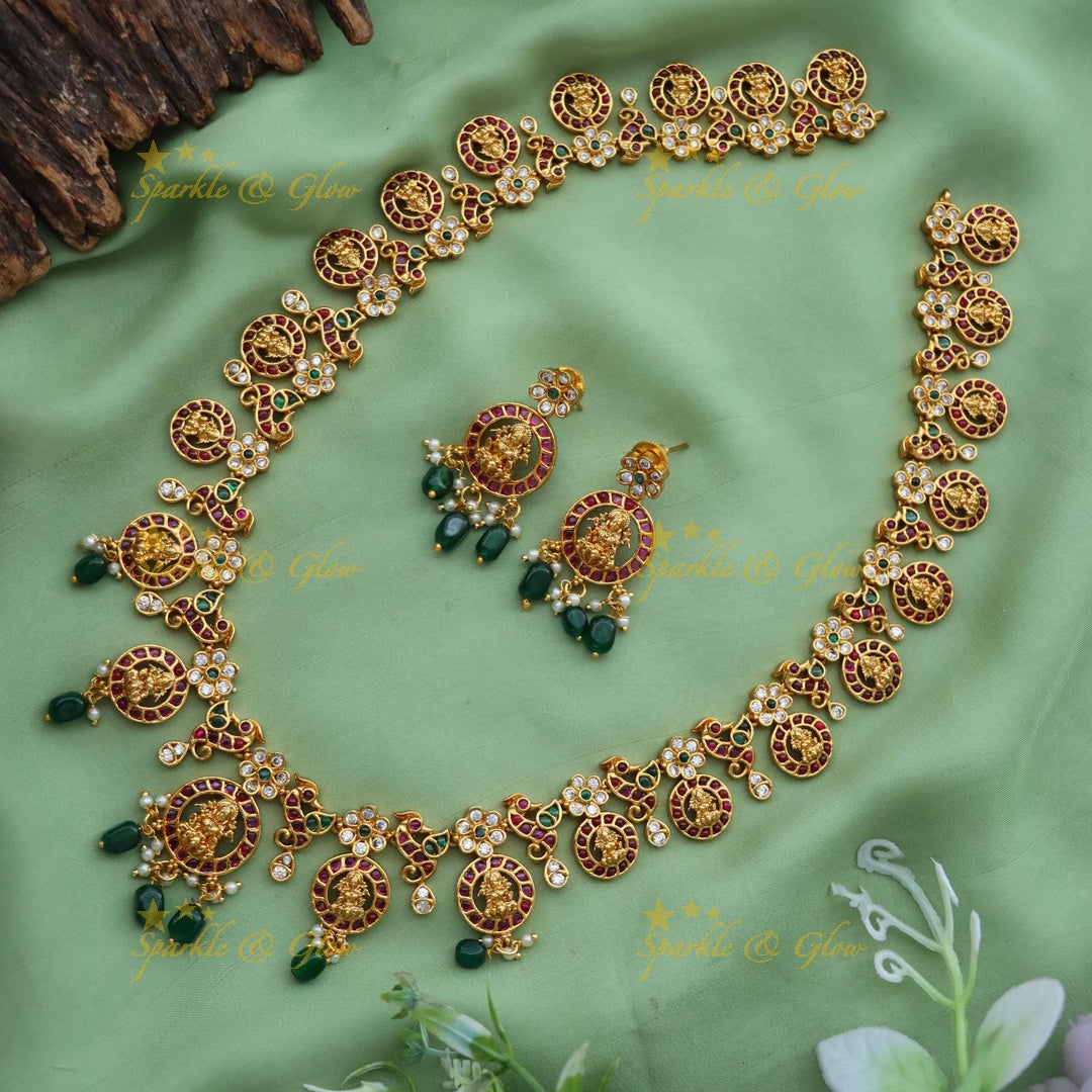 Exquisite Jadau Gold Necklace for Festive Glamour