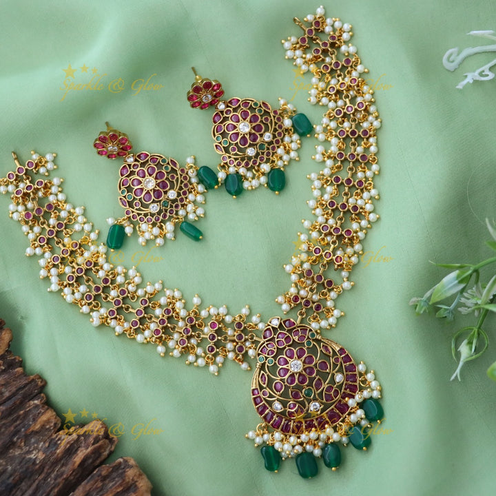 Stunning Gold Jadau Necklace Set for Weddings