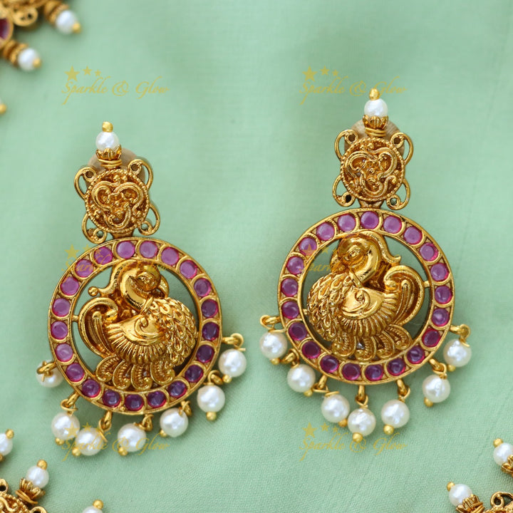 Exquisite Jadau Gold Necklace Set for Weddings