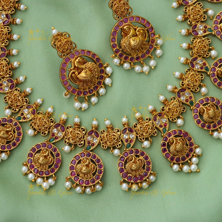 Exquisite Jadau Gold Necklace Set for Weddings