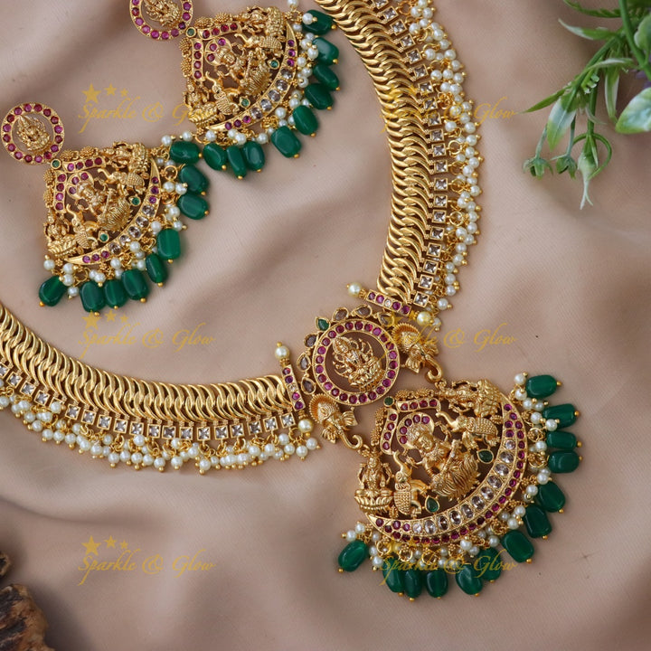 Exquisite Jadau Jewellery Set for Timeless Elegance