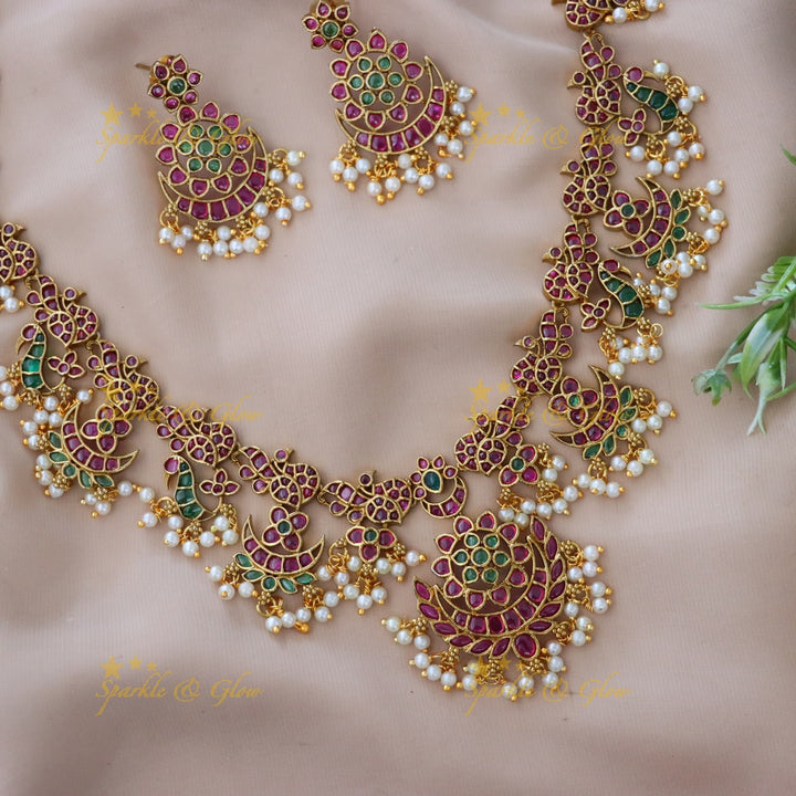 Exquisite Gold Jadau Bridal Necklace Set - Festive Collection