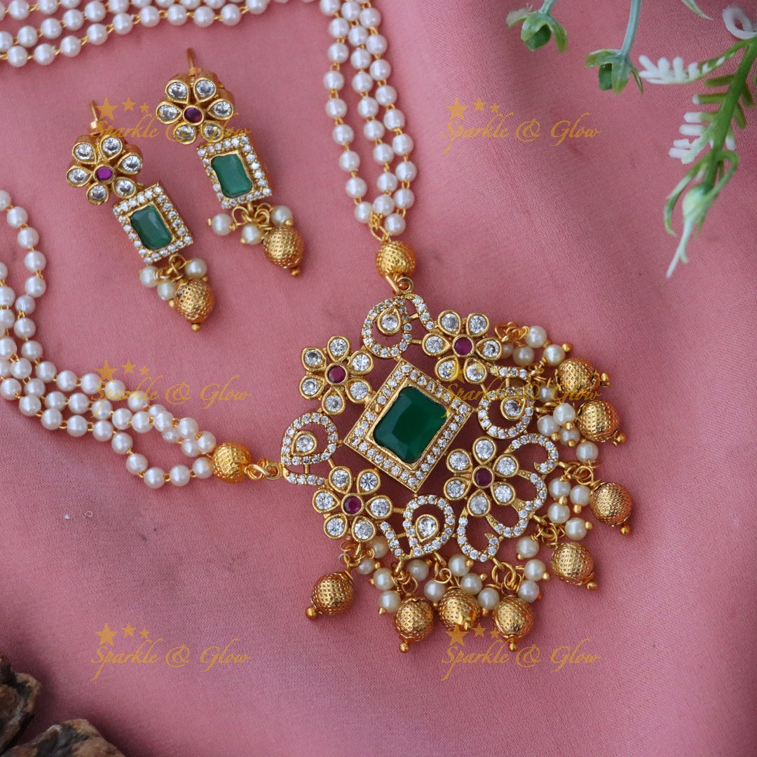 Exquisite Pearl & Gold Wedding Necklace Set