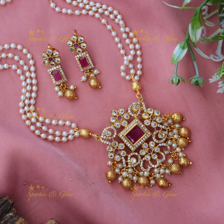 Exquisite Pearl & Gold Wedding Necklace Set