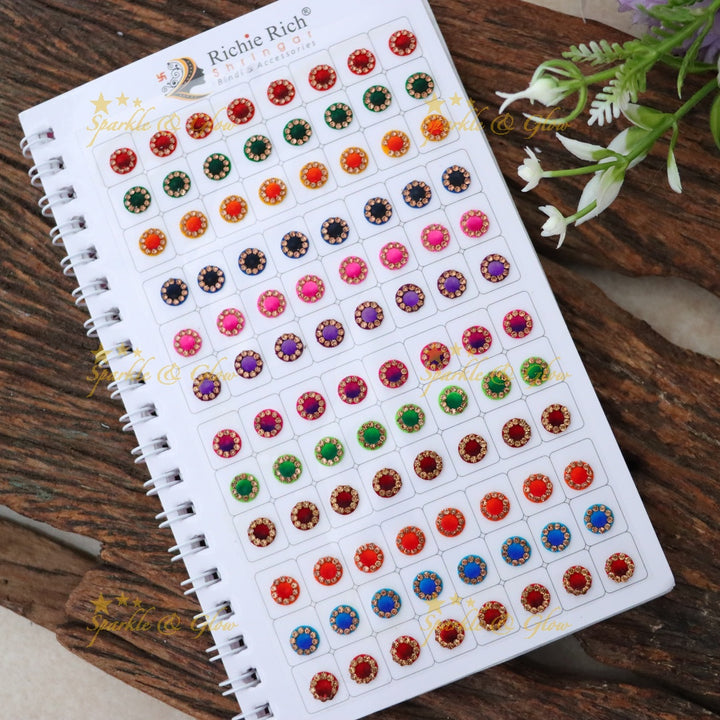 Exquisite Vibrant Bindi Collection for Festive Glamour