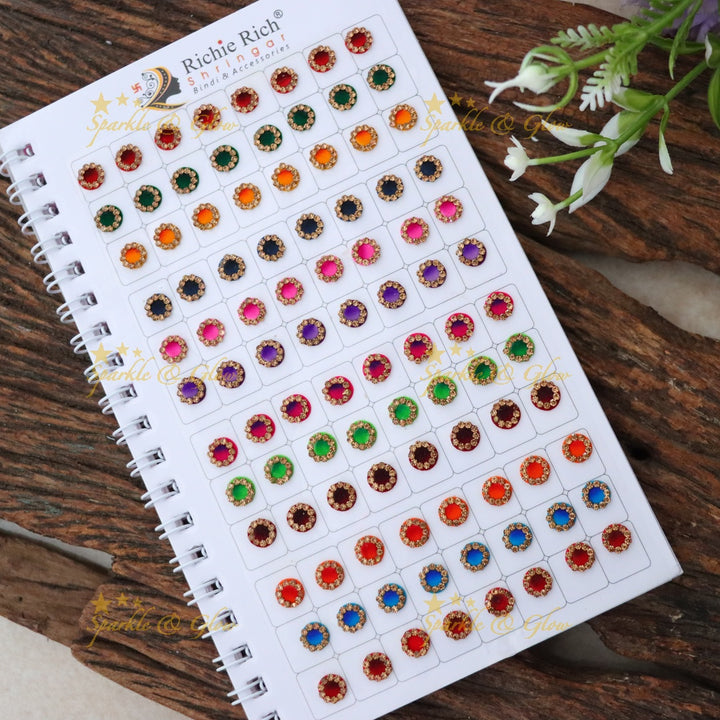 Exquisite Vibrant Bindi Collection for Festive Glamour
