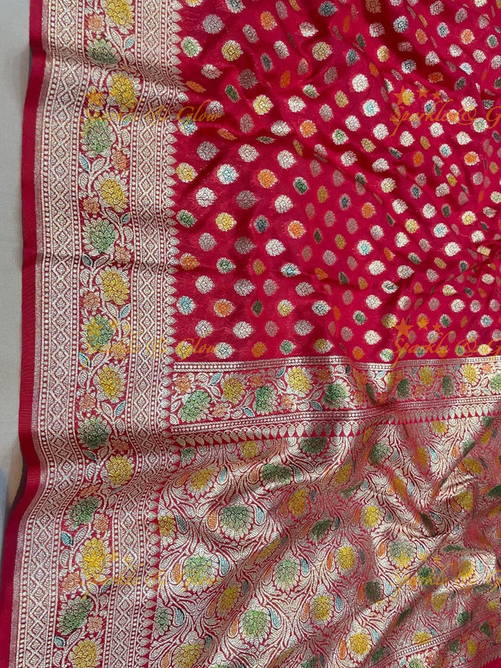 Elegant Banarasi Silk Saree with Rich Pallu – Perfect for Weddings