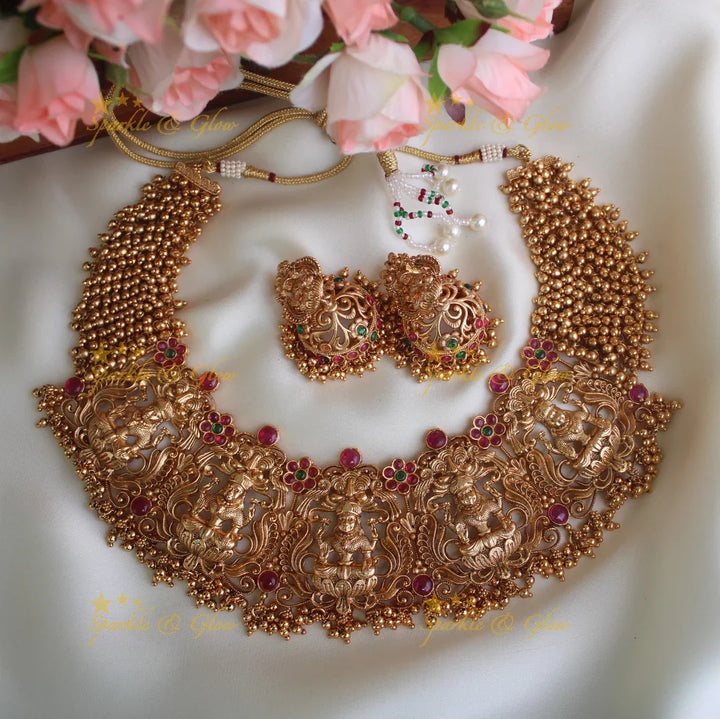 Premium Matte cluster beads short Lakshmi necklace - Gold - Sparkle and Glow